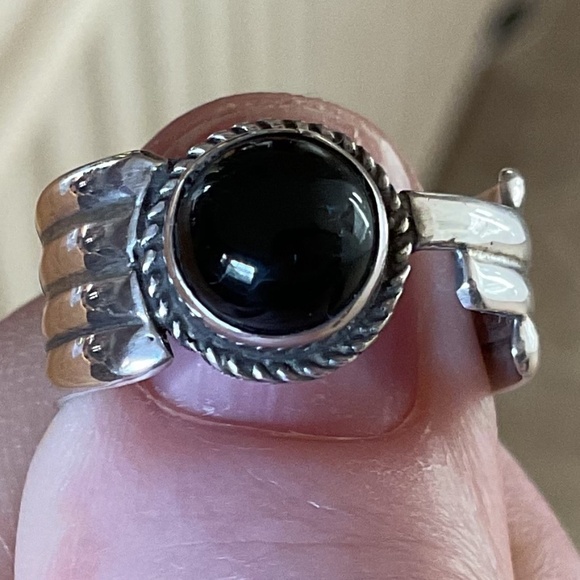Sterling Silver 925 Black Onyx ring Size US 8.5 - Picture 9 of 13